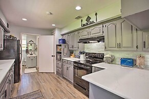 4 Mi to Dtwn: Mckinney Home w/ Game Room & Grill