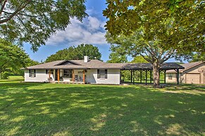 4 Mi to Dtwn: Mckinney Home w/ Game Room & Grill