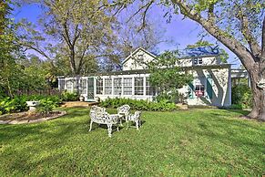 Historic Grape Arbor House < 2 Blocks to Main St