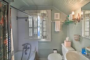 Historic Grape Arbor House < 2 Blocks to Main St