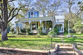 Historic Grape Arbor House < 2 Blocks to Main St
