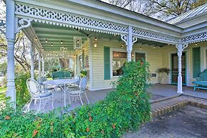 Historic Grape Arbor House < 2 Blocks to Main St