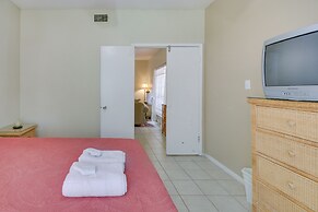 Southwest Houston Apartment w/ Pool Access!
