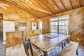 Racine Vacation Rental 25 Mi to Athens!