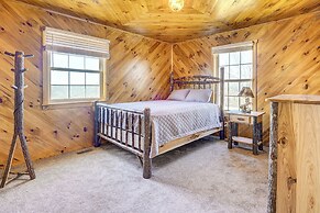 Racine Vacation Rental 25 Mi to Athens!