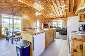 Racine Vacation Rental 25 Mi to Athens!