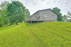 Racine Vacation Rental 25 Mi to Athens!