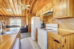 Racine Vacation Rental 25 Mi to Athens!