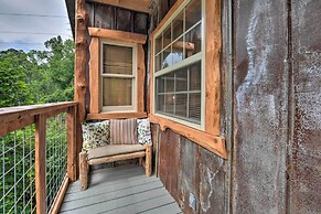 Hand-crafted Creekside Treehouse With Grill!