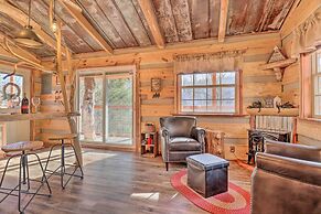 Hand-crafted Creekside Treehouse With Grill!