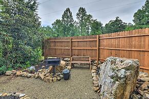 Hand-crafted Creekside Treehouse With Grill!