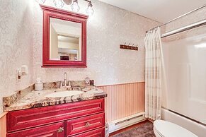 Pristine Resort Townhome 2 Mi to Seven Springs Mtn