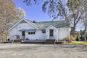 Retro Rhinelander Lake Retreat w/ Fire Pit!