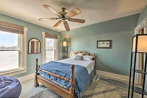 Quaint & Family-friendly Watertown Farmhouse!
