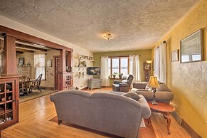 Quaint & Family-friendly Watertown Farmhouse!