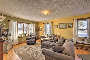 Quaint & Family-friendly Watertown Farmhouse!