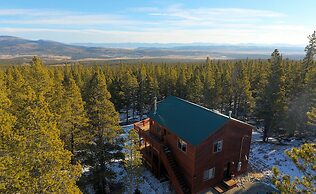 Fairplay House w/ Deck & Panoramic Nature Views!