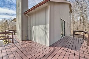 < 2 Mi to Dresser Lake: Home w/ Pool Access!