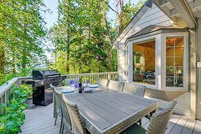 Relax on a Private Beach: Shelton Getaway!