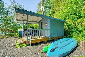 Relax on a Private Beach: Shelton Getaway!