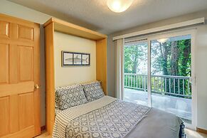 Relax on a Private Beach: Shelton Getaway!