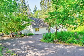 Relax on a Private Beach: Shelton Getaway!