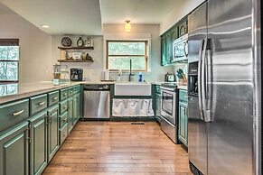 Peaceful Russellville Cabin Close to Lakes!