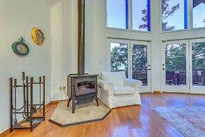 Peaceful Russellville Cabin Close to Lakes!