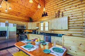 Quiet Gatlinburg Cabin w/ Lookout Decks & Hot Tub!