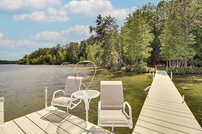 Thunder Lake Escape + Boat Dock!