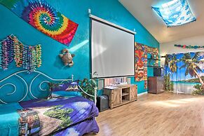 Hot Tub & Theater Room: Tropical Springfield Home