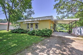 Walk to River! 'it's A Wonderful Life' Cottage