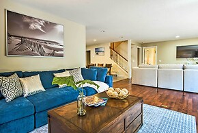 Spacious Mears House -steps From Lake Michigan!