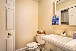 Spacious Mears House -steps From Lake Michigan!