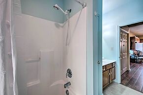 Unique Townhouse in Bavarian-style Neighborhood!