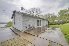 Watch the Sunrise at This Quaint Lake-view Cottage