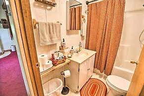 Wellington Cabin Escape w/ Wraparound Deck!