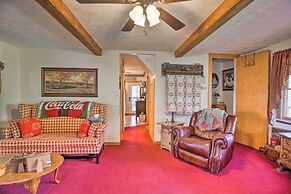 Wellington Cabin Escape w/ Wraparound Deck!