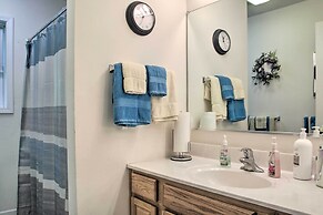 Spacious Home w/ Deck, Grill & Delaware River View