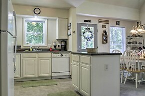 Spacious Home w/ Deck, Grill & Delaware River View