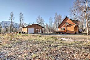 Spacious & Private Home w/ Lazy Mountain View
