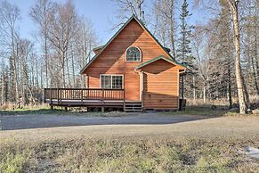 Spacious & Private Home w/ Lazy Mountain View