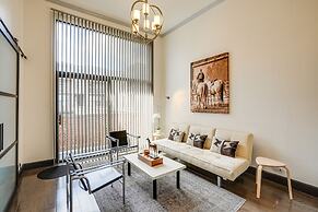 Tranquil Walnut Creek Condo w/ Community Amenities