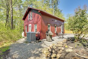 Updated/pet-friendly Cabin By Hikes and Woodstock!