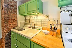 Updated/pet-friendly Cabin By Hikes and Woodstock!