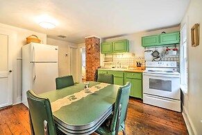 Updated/pet-friendly Cabin By Hikes and Woodstock!