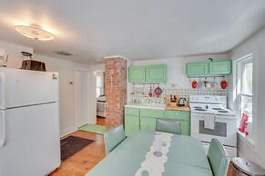 Updated/pet-friendly Cabin By Hikes and Woodstock!