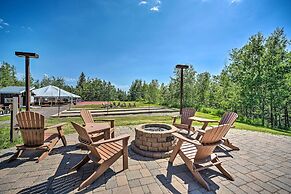 Lutsen Mountains Retreat w/ Resort Amenities!