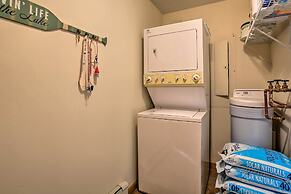 Cozy Riverfront Home w/ Fire Pit in Houghton Lake!