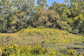 Heber Springs Cabin w/ Deck + River Views!